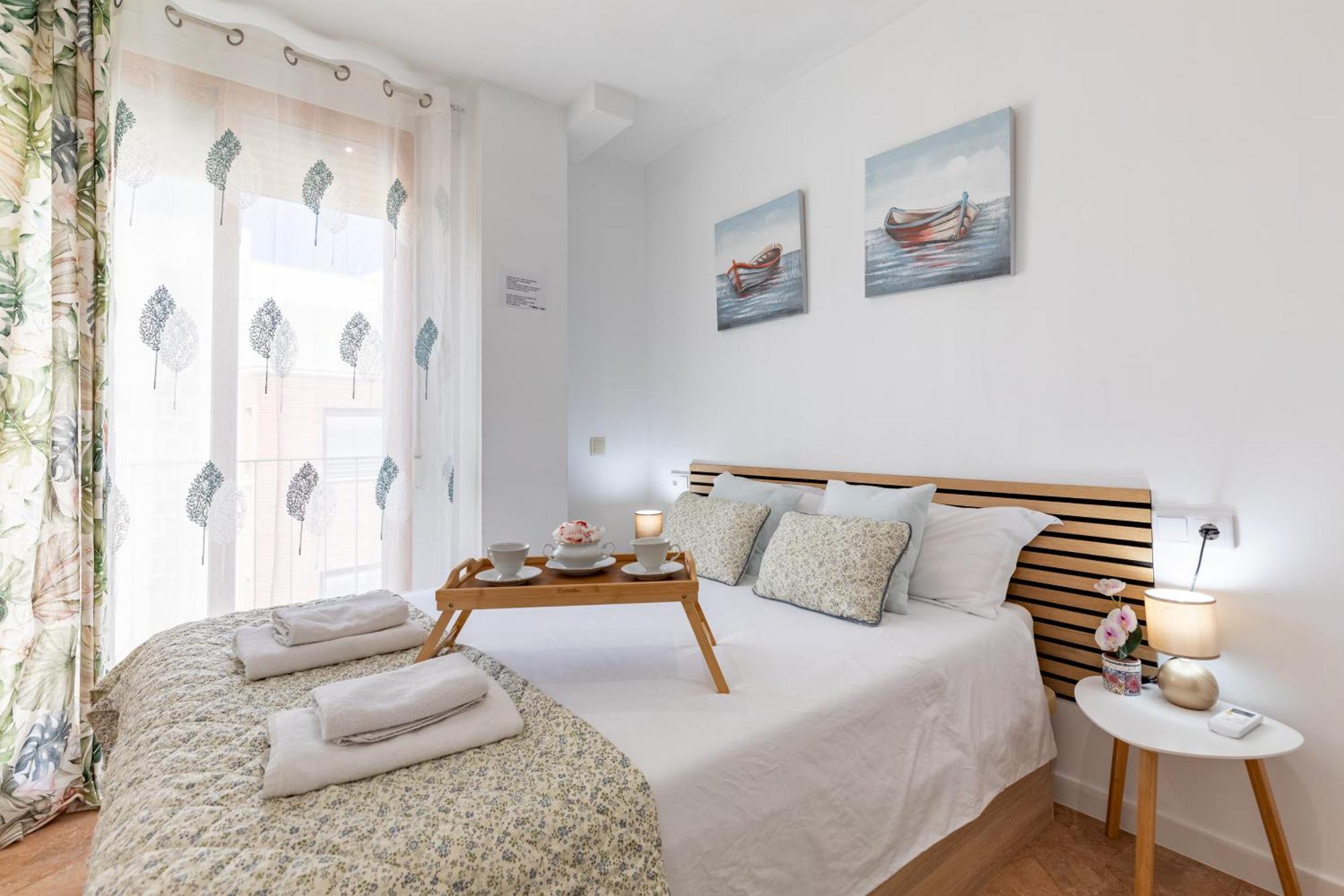 Aparthotel Mediterraneo By Neohotels-Centro 8 Min By Metro Валенсія Екстер'єр фото