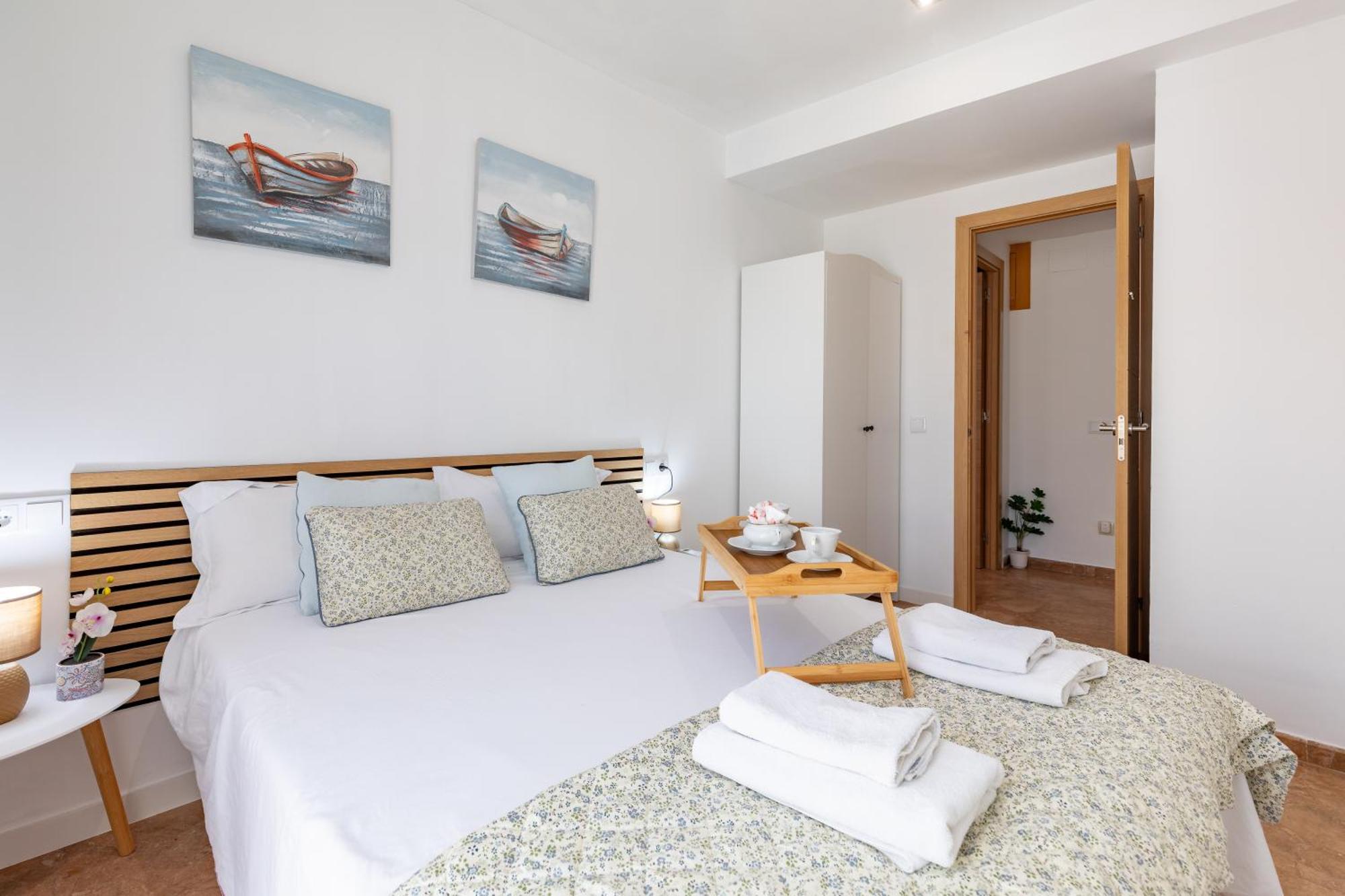 Aparthotel Mediterraneo By Neohotels-Centro 8 Min By Metro Валенсія Екстер'єр фото